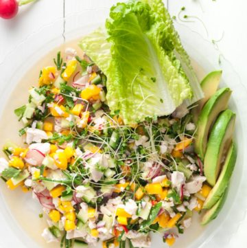 Silken Tofu Ceviche with Mango – This vibrant salad recipe is sweet, tart and spicy, with citrus-cured silken tofu, mango, samphire and herbs – a super healthy, hugely flavourful vegetarian and vegan ceviche. By @deliciouscratch | deliciousfromscratch.com