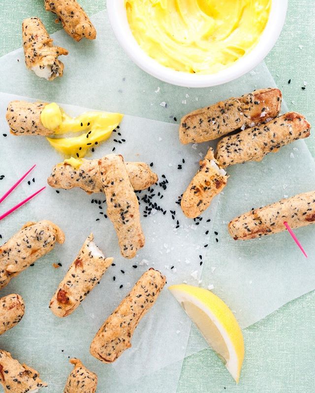 Have you ever battered and deepfried halloumi? • Delicious from scratch