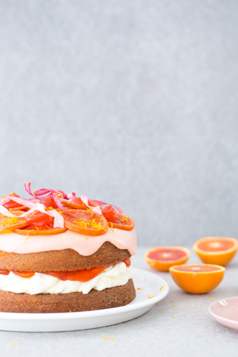 Aperol spritz cake recipe – a boozy, creamy, layered cake flavoured with Aperol, white wine and blood oranges